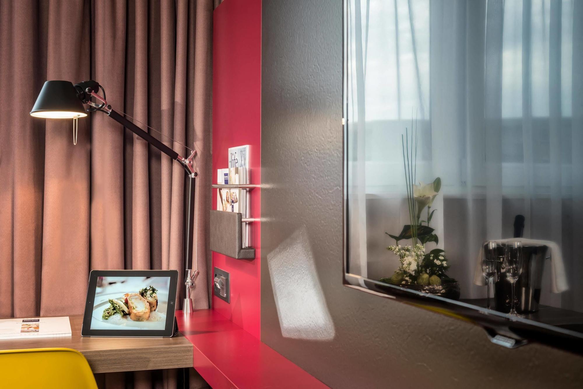 Dorint Airport-Hotel Zuerich Opfikon-Glattbrugg Ngoại thất bức ảnh